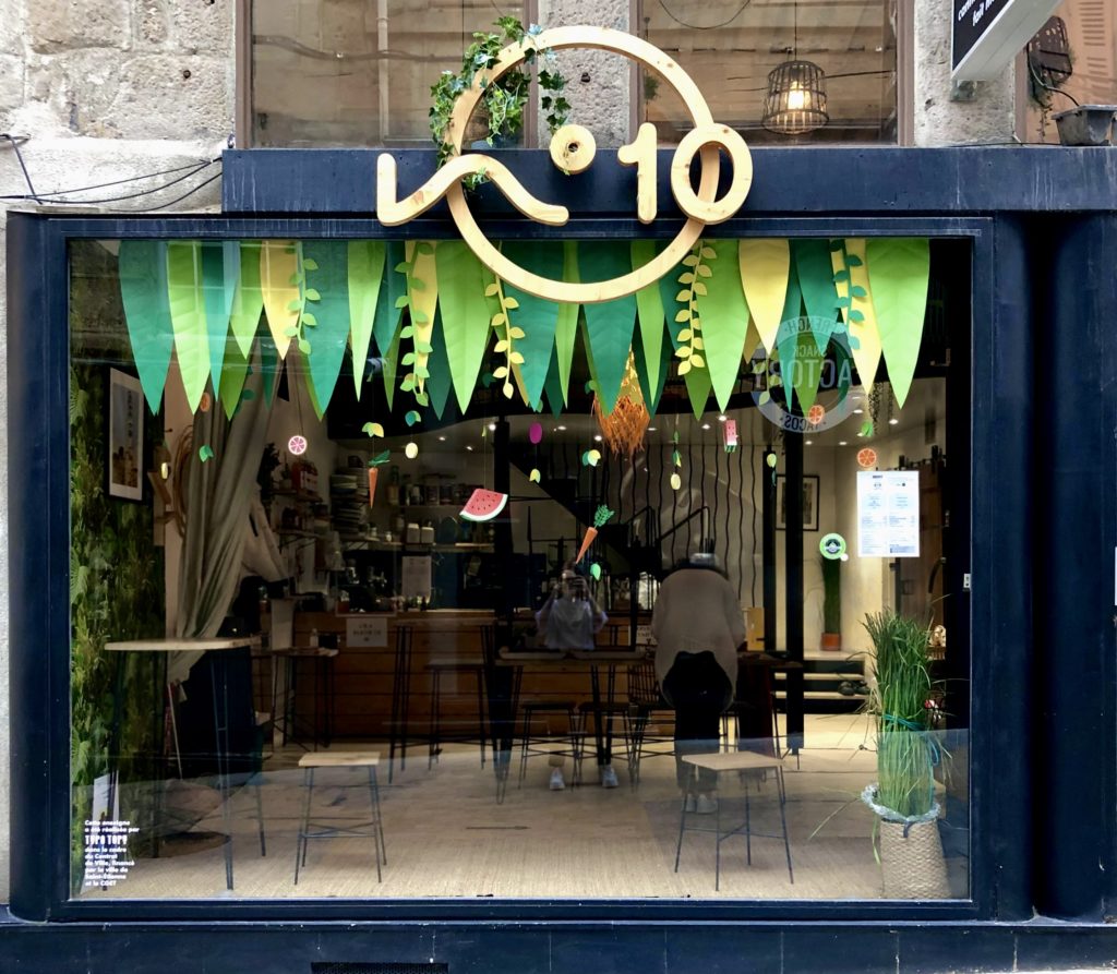 Vitrine Restaurant N°10